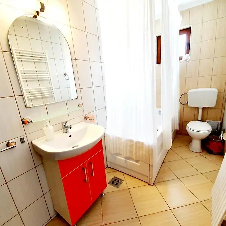 Alma Guest house 3*