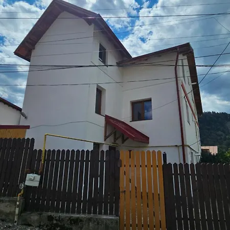Alma Guest house 3*